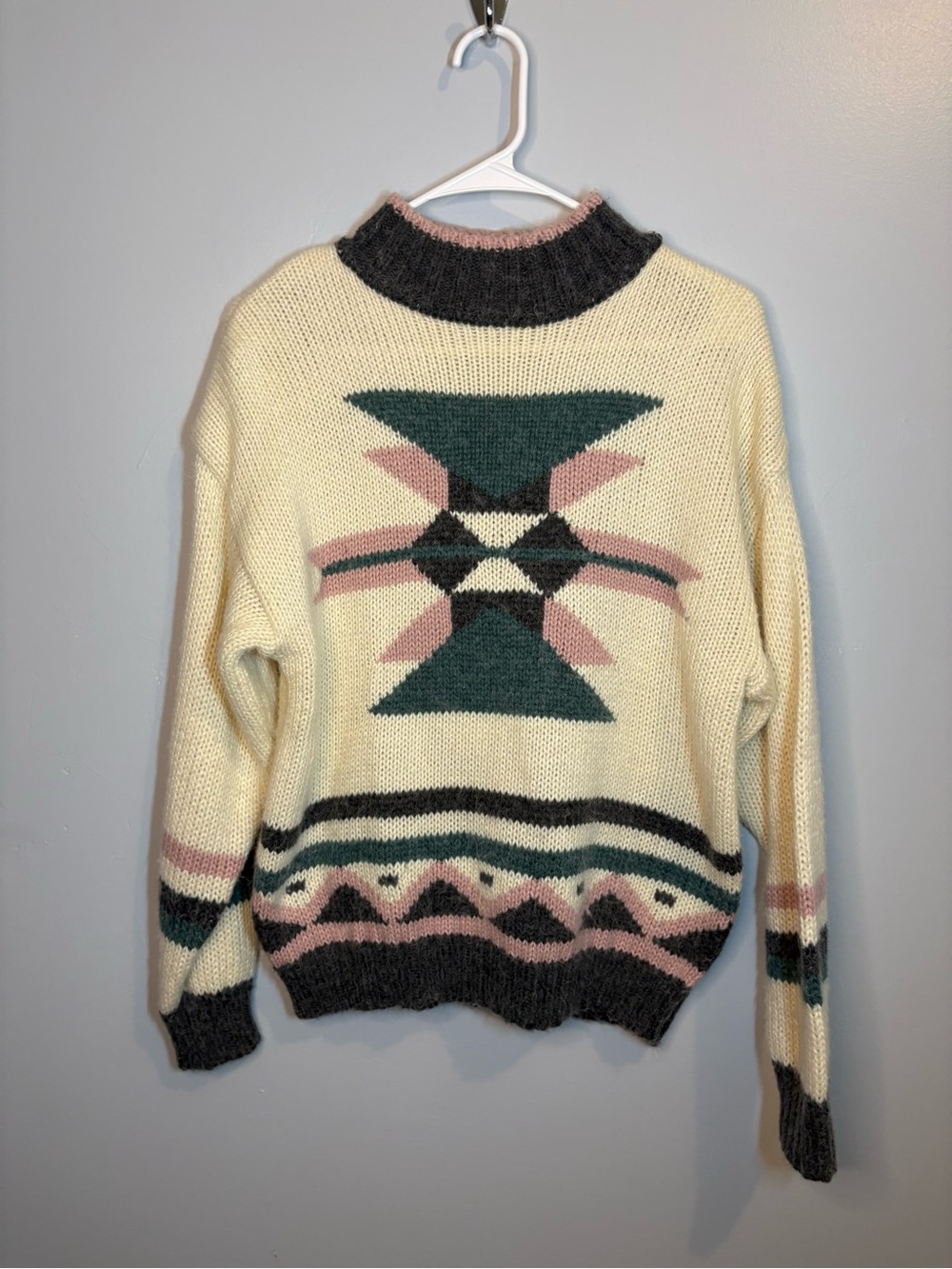 Vintage 62 East Mock Neck Oversized Sweater Soft Geometric Pink Gray Cozy Winter